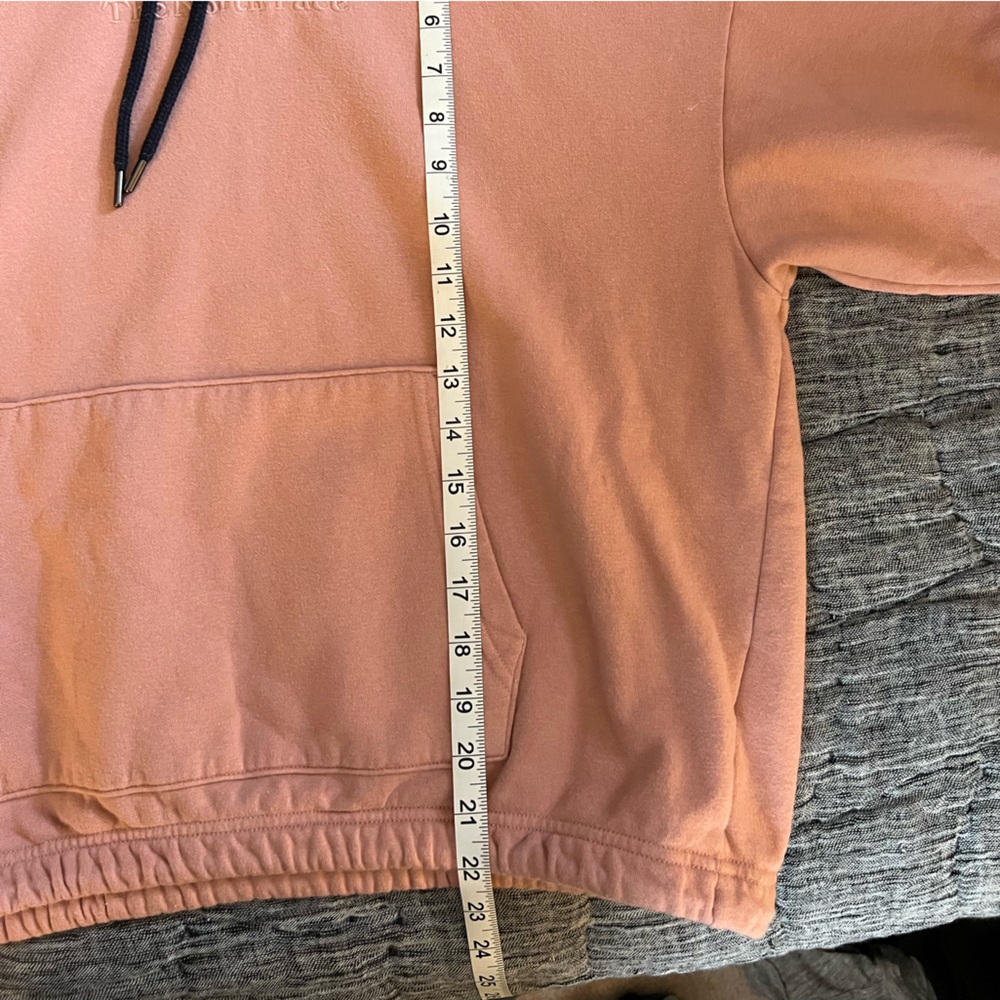 The North Face Women’s Hoodie - Picture 7 of 8